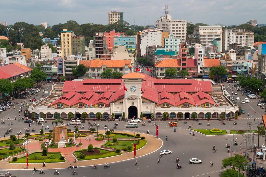 Le marché Ben Thanh, l'une des meilleures excursions de Ho Chi Minh-Ville.